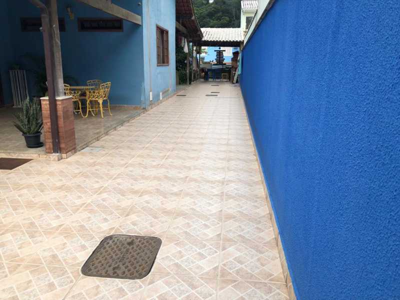 Casa de Condomínio à venda com 2 quartos, 200m² - Foto 24