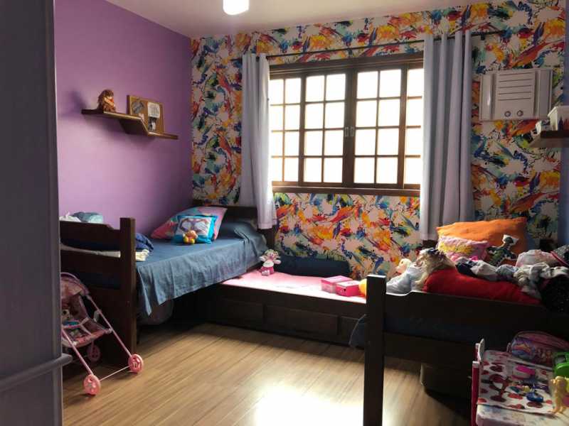 Casa de Condomínio à venda com 2 quartos, 200m² - Foto 19