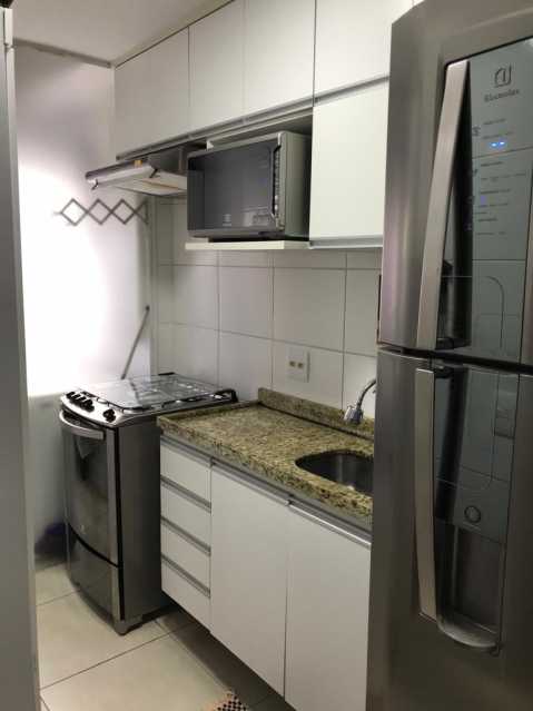 Apartamento à venda com 2 quartos, 90m² - Foto 19