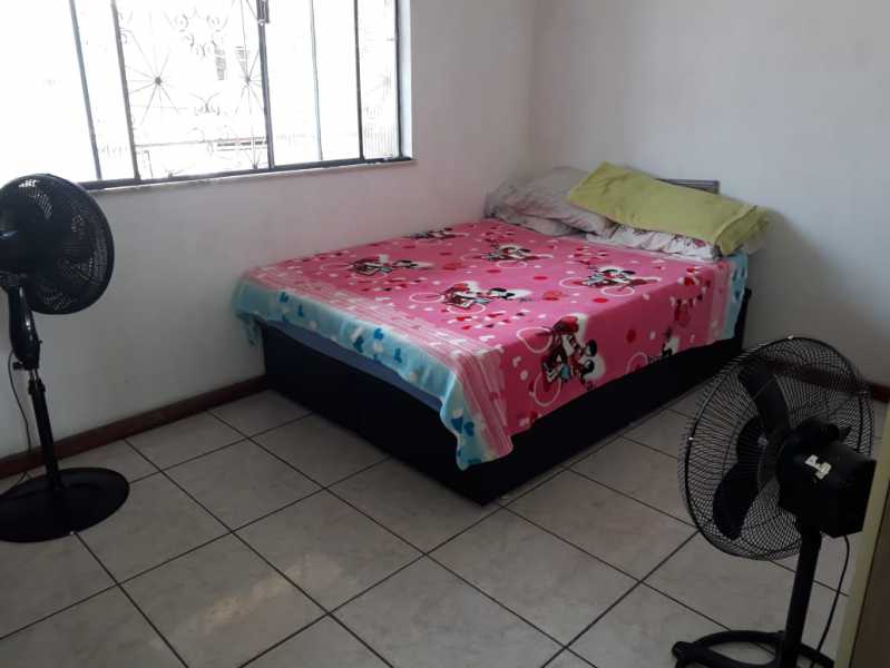 Casa à venda com 4 quartos, 200m² - Foto 18