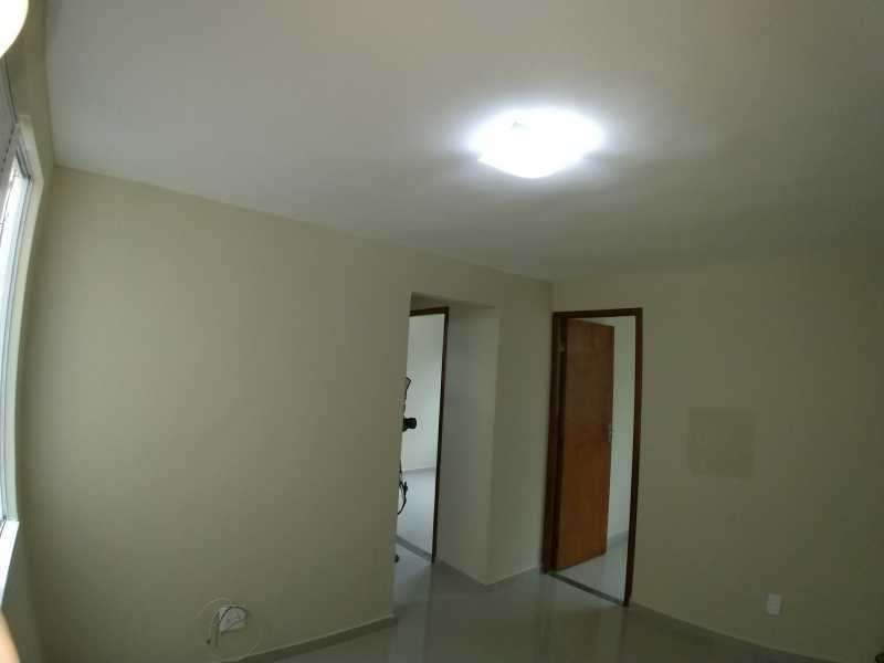 Apartamento à venda com 2 quartos, 40m² - Foto 13