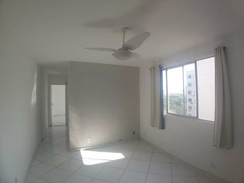 Apartamento à venda com 2 quartos, 50m² - Foto 3