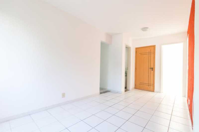 Apartamento à venda com 3 quartos, 65m² - Foto 1