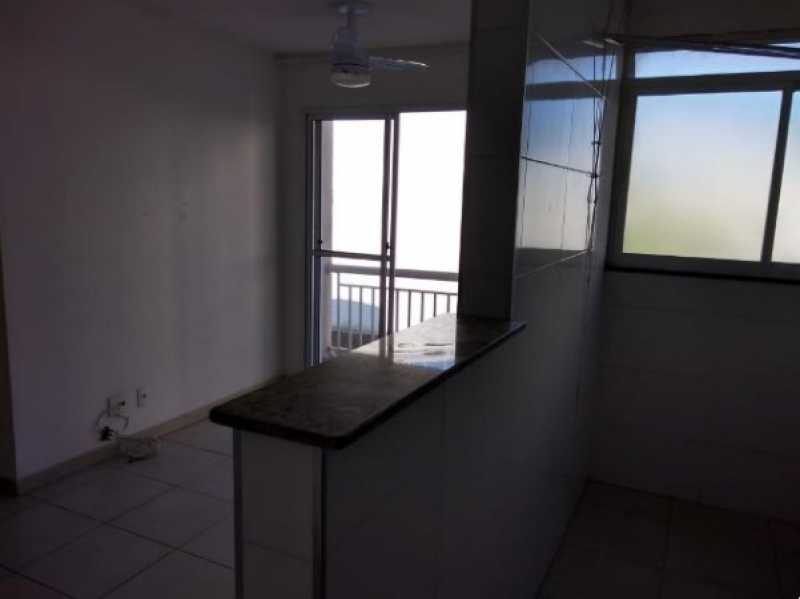 Apartamento à venda com 2 quartos, 48m² - Foto 2