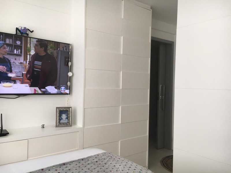 Apartamento à venda com 3 quartos, 122m² - Foto 10