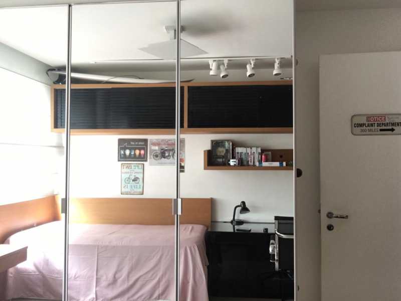 Apartamento à venda com 3 quartos, 122m² - Foto 18