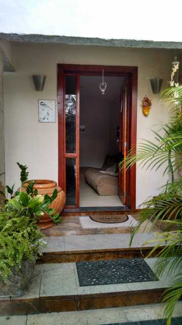 Casa de Condomínio à venda com 4 quartos, 199m² - Foto 23