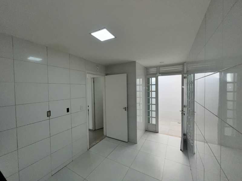 Casa de Condomínio à venda com 3 quartos, 100m² - Foto 10