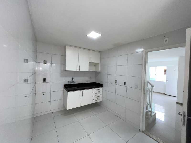 Casa de Condomínio à venda com 3 quartos, 100m² - Foto 12