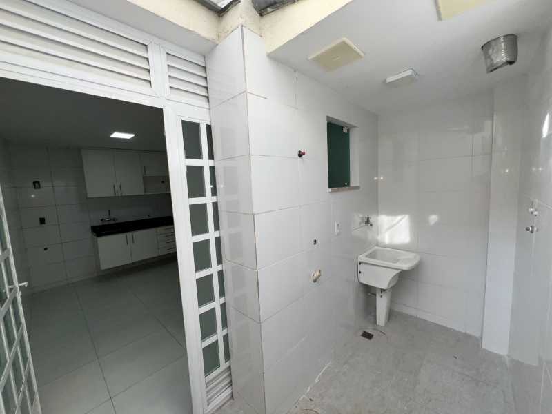 Casa de Condomínio à venda com 3 quartos, 100m² - Foto 13