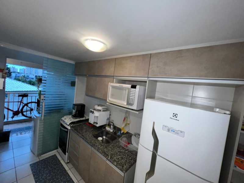 Apartamento à venda com 2 quartos, 67m² - Foto 16