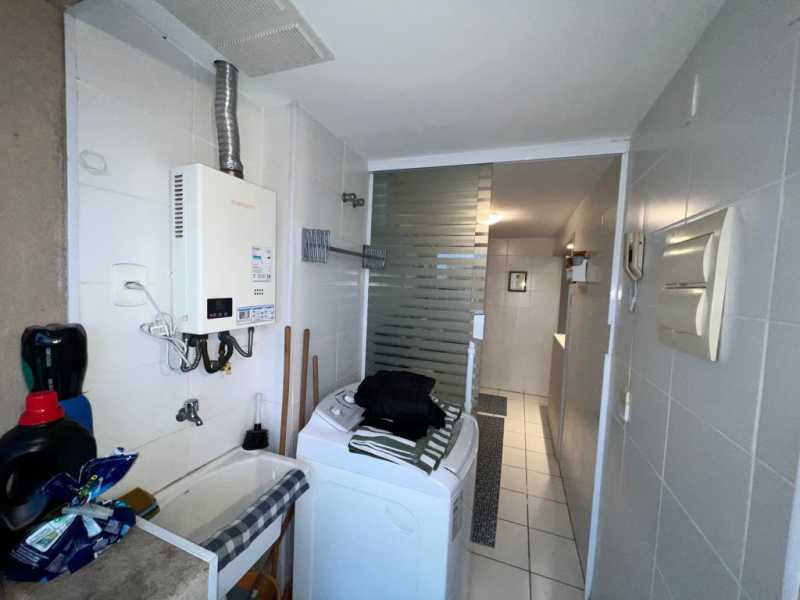 Apartamento à venda com 2 quartos, 67m² - Foto 18