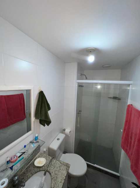 Apartamento à venda com 2 quartos, 67m² - Foto 13