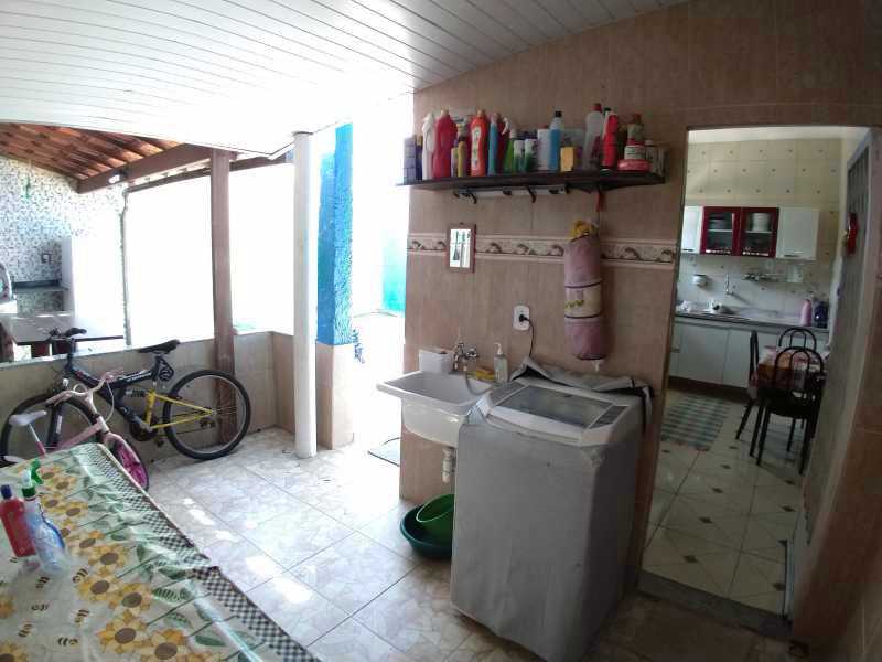 Casa de Vila à venda com 2 quartos, 130m² - Foto 18