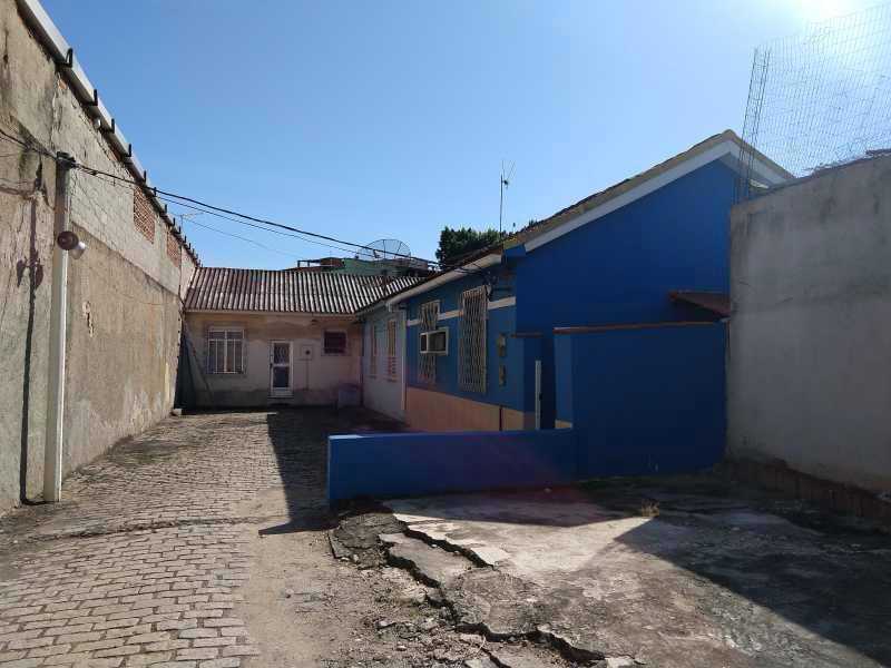 Casa de Vila à venda com 2 quartos, 130m² - Foto 2