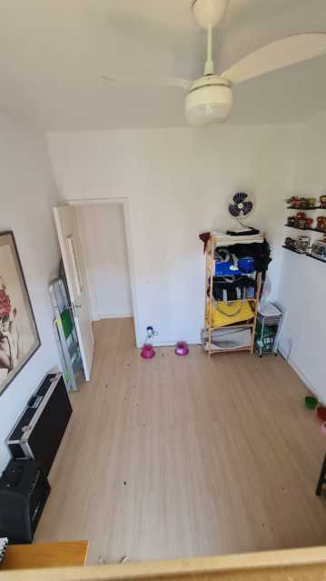 Apartamento à venda com 2 quartos, 82m² - Foto 21