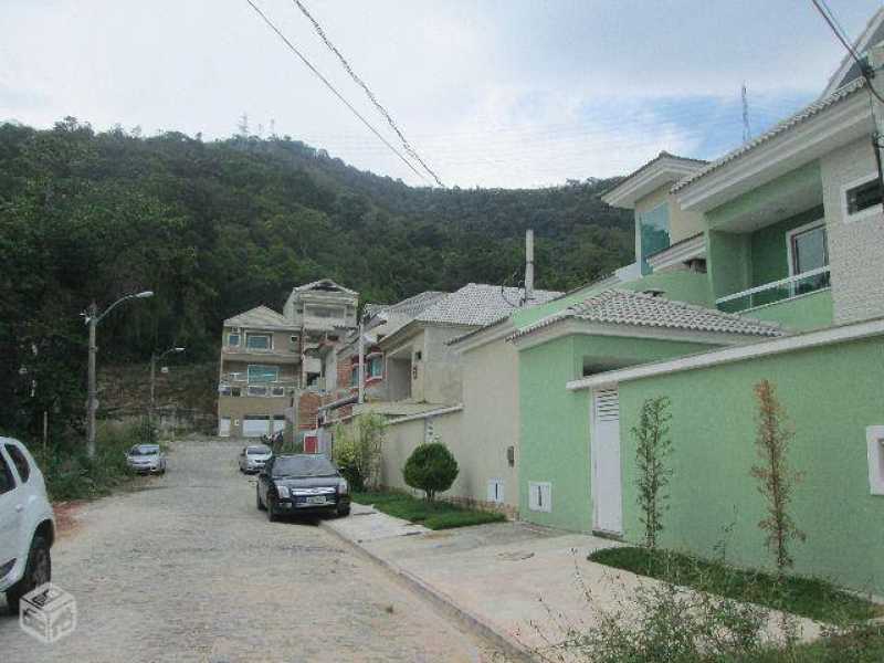 Casa de Condomínio à venda com 3 quartos, 100m² - Foto 2