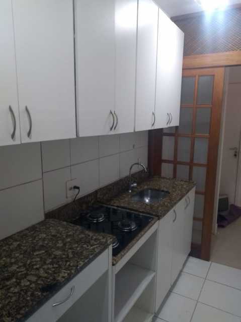 Apartamento à venda com 3 quartos, 60m² - Foto 3