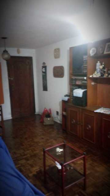 Apartamento à venda com 1 quarto, 37m² - Foto 2