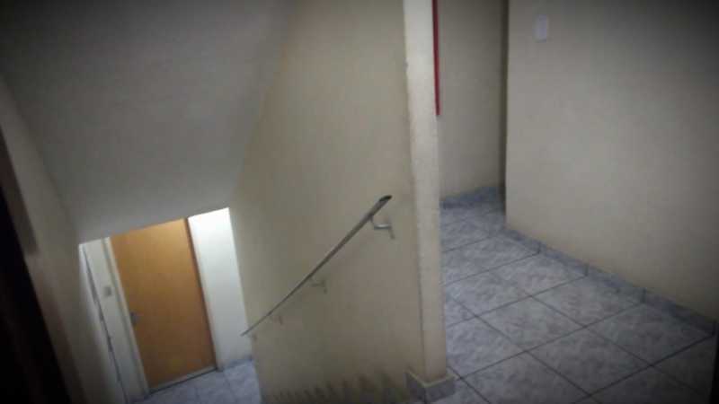 Apartamento à venda com 1 quarto, 37m² - Foto 18