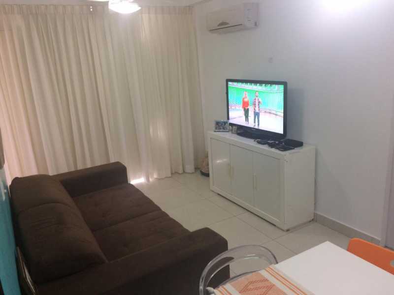 Apartamento à venda com 2 quartos, 50m² - Foto 2