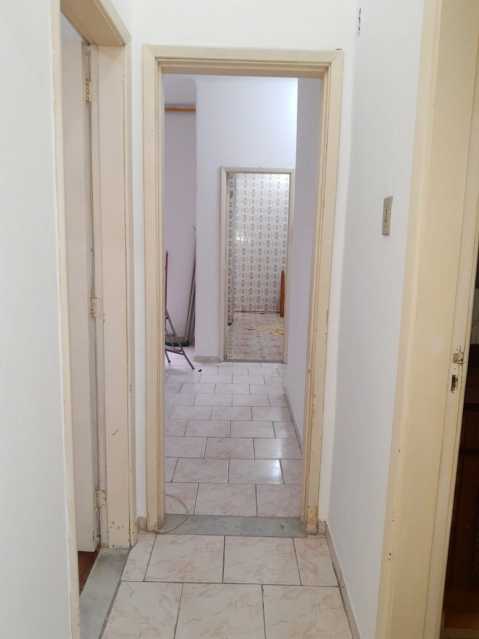 Apartamento à venda com 2 quartos, 80m² - Foto 11