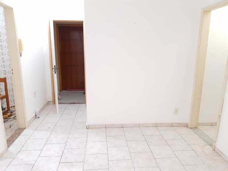 Apartamento à venda com 2 quartos, 80m² - Foto 16