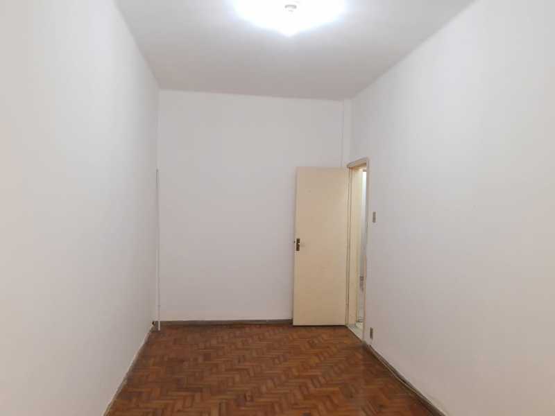 Apartamento à venda com 2 quartos, 80m² - Foto 21