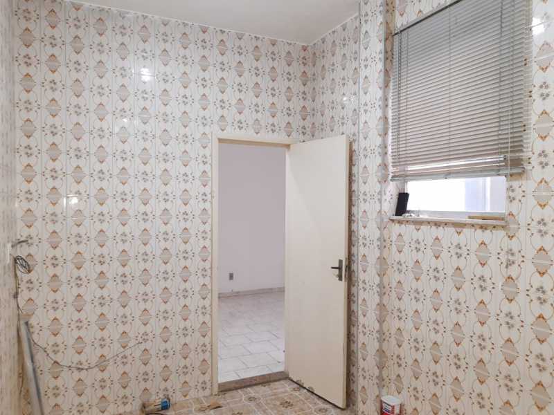 Apartamento à venda com 2 quartos, 80m² - Foto 7