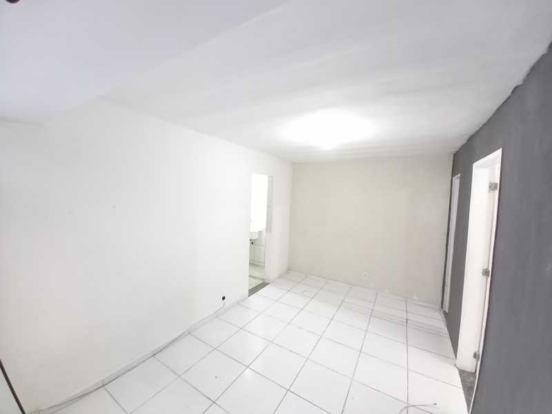 Apartamento à venda com 1 quarto, 28m² - Foto 5