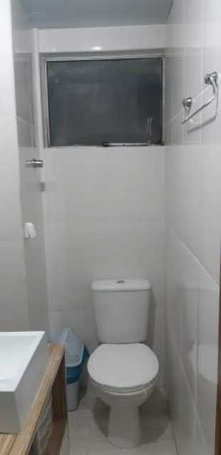 Apartamento à venda com 2 quartos, 65m² - Foto 11