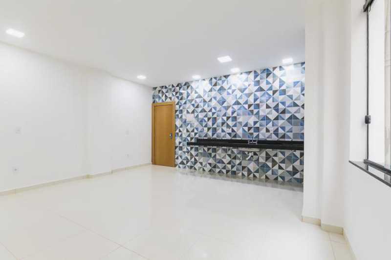 Apartamento à venda com 2 quartos, 75m² - Foto 19