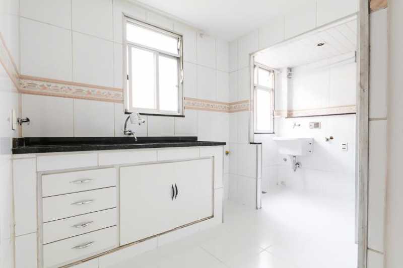 Apartamento à venda com 2 quartos, 50m² - Foto 13