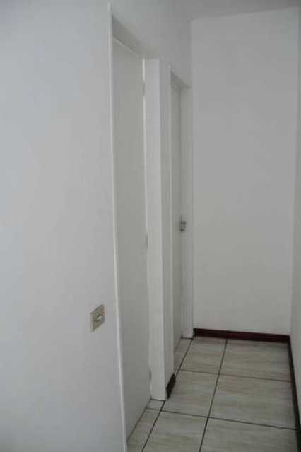 Apartamento à venda com 1 quarto, 66m² - Foto 2