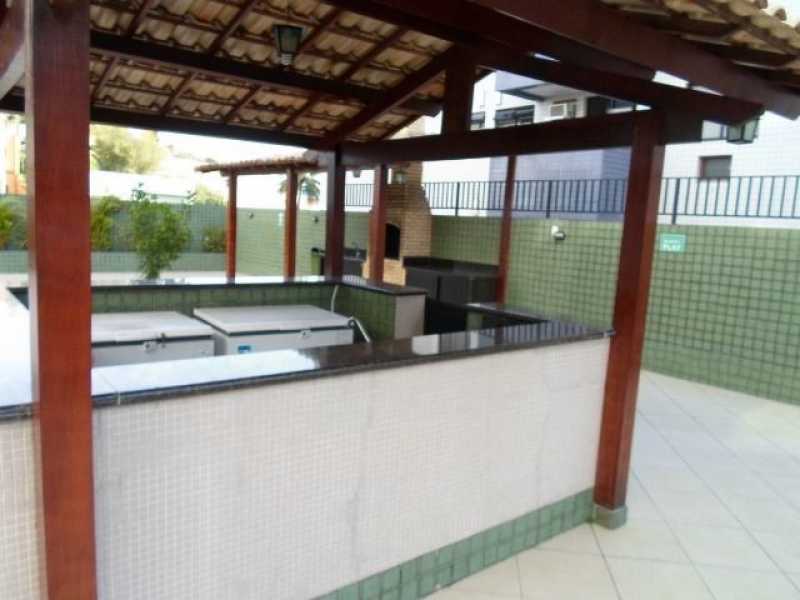 Apartamento à venda com 2 quartos, 68m² - Foto 5