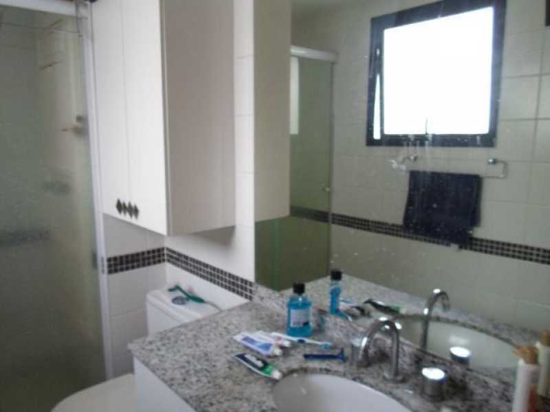 Apartamento à venda com 2 quartos, 68m² - Foto 17