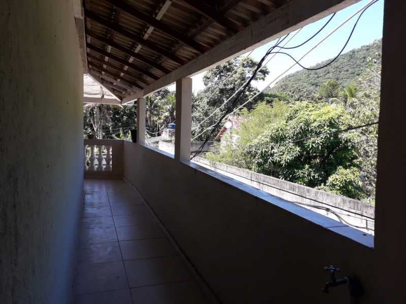 Casa de Condomínio à venda com 4 quartos, 190m² - Foto 3