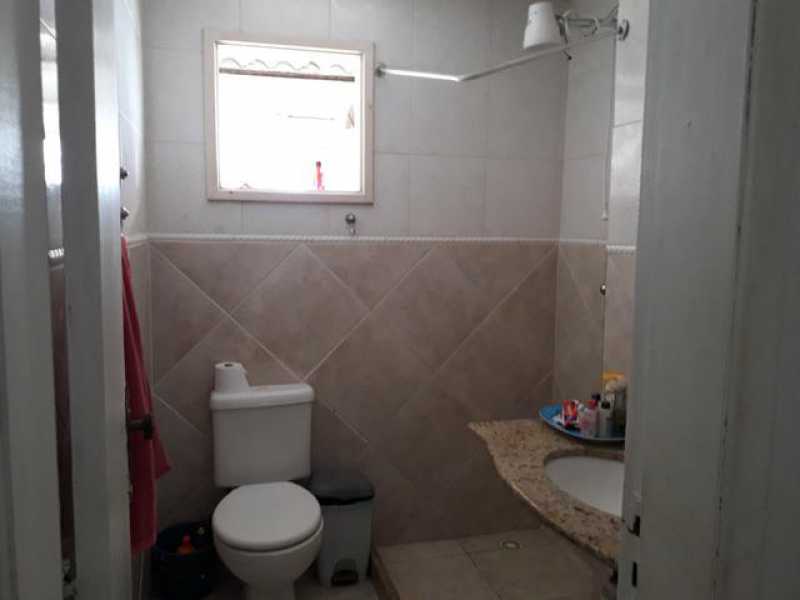 Casa de Condomínio à venda com 4 quartos, 190m² - Foto 11