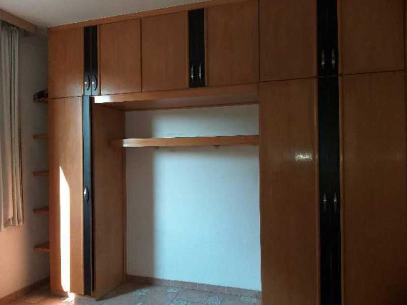 Apartamento à venda com 2 quartos, 82m² - Foto 9