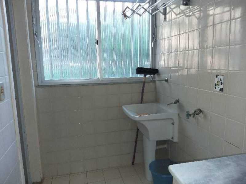 Apartamento à venda com 2 quartos, 82m² - Foto 11