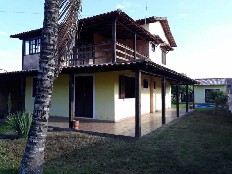 Casa à venda com 4 quartos, 90m² - Foto 5