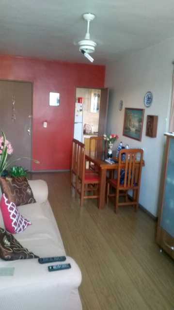 Apartamento à venda com 2 quartos, 60m² - Foto 1