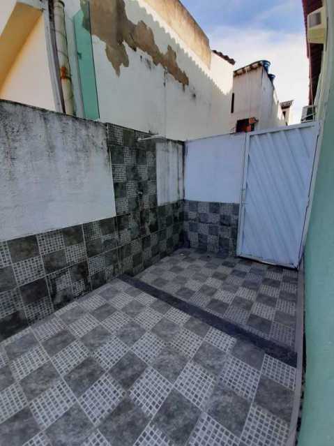 Casa de Condomínio à venda com 2 quartos, 90m² - Foto 13