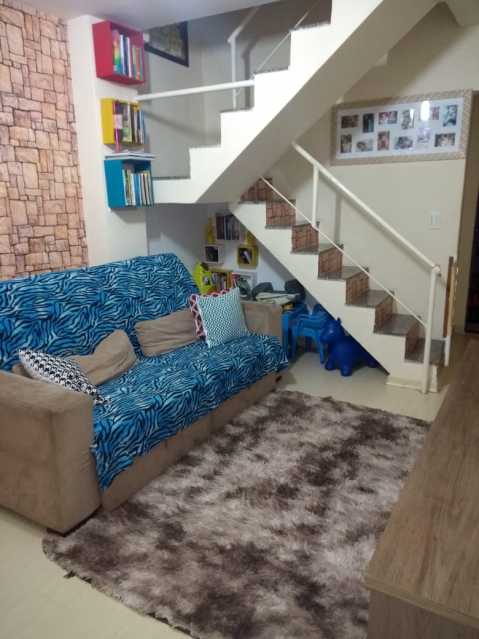 Casa de Condomínio à venda com 2 quartos, 100m² - Foto 3