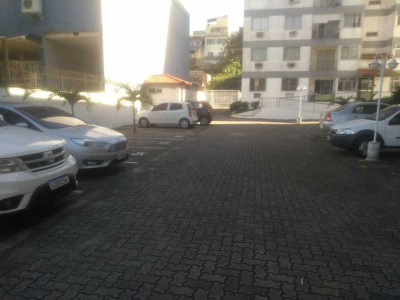 Apartamento à venda com 2 quartos, 53m² - Foto 18