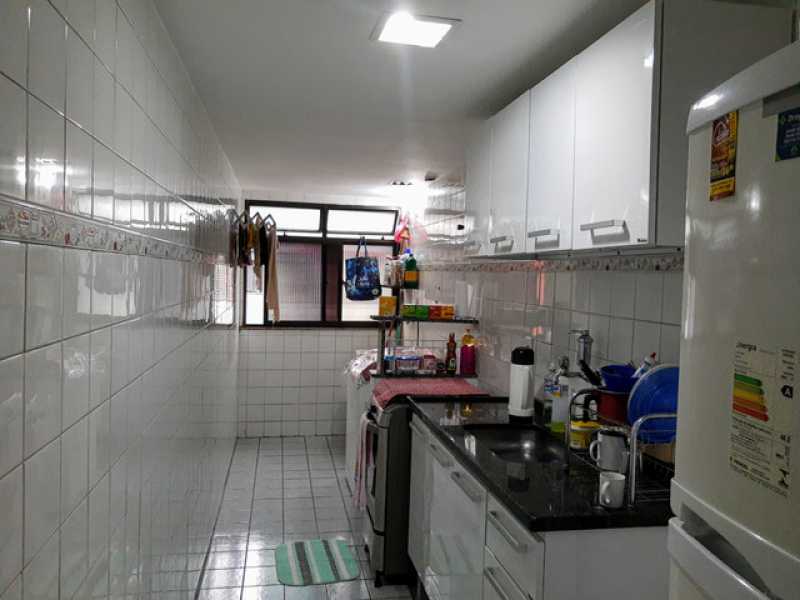 Apartamento à venda com 2 quartos, 57m² - Foto 14