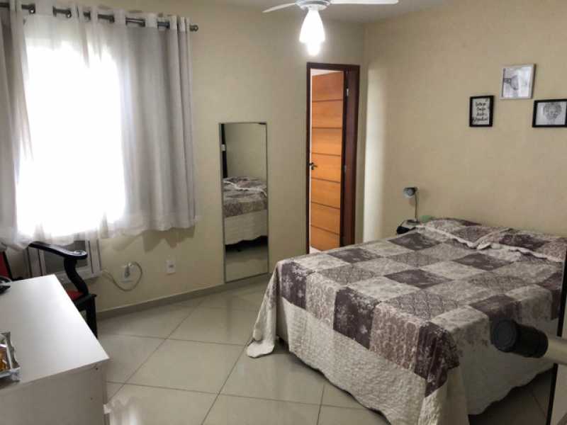 Casa de Condomínio à venda com 3 quartos, 180m² - Foto 2