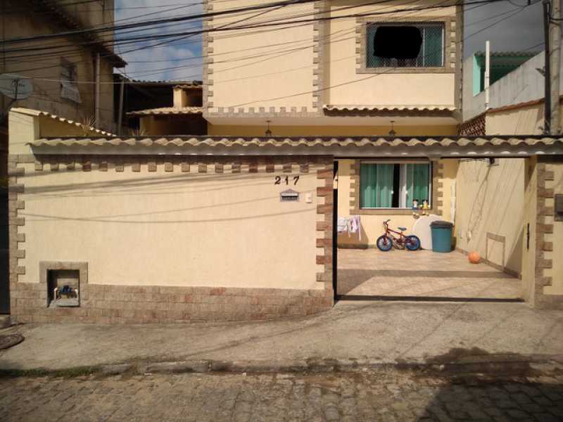 Casa à venda com 3 quartos, 150m² - Foto 1