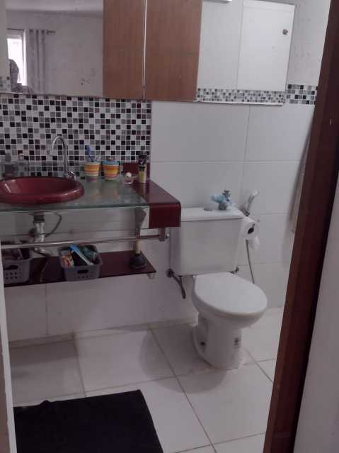 Casa de Condomínio à venda com 3 quartos, 200m² - Foto 9