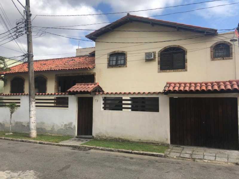 Casa de Vila à venda com 3 quartos, 200m² - Foto 8